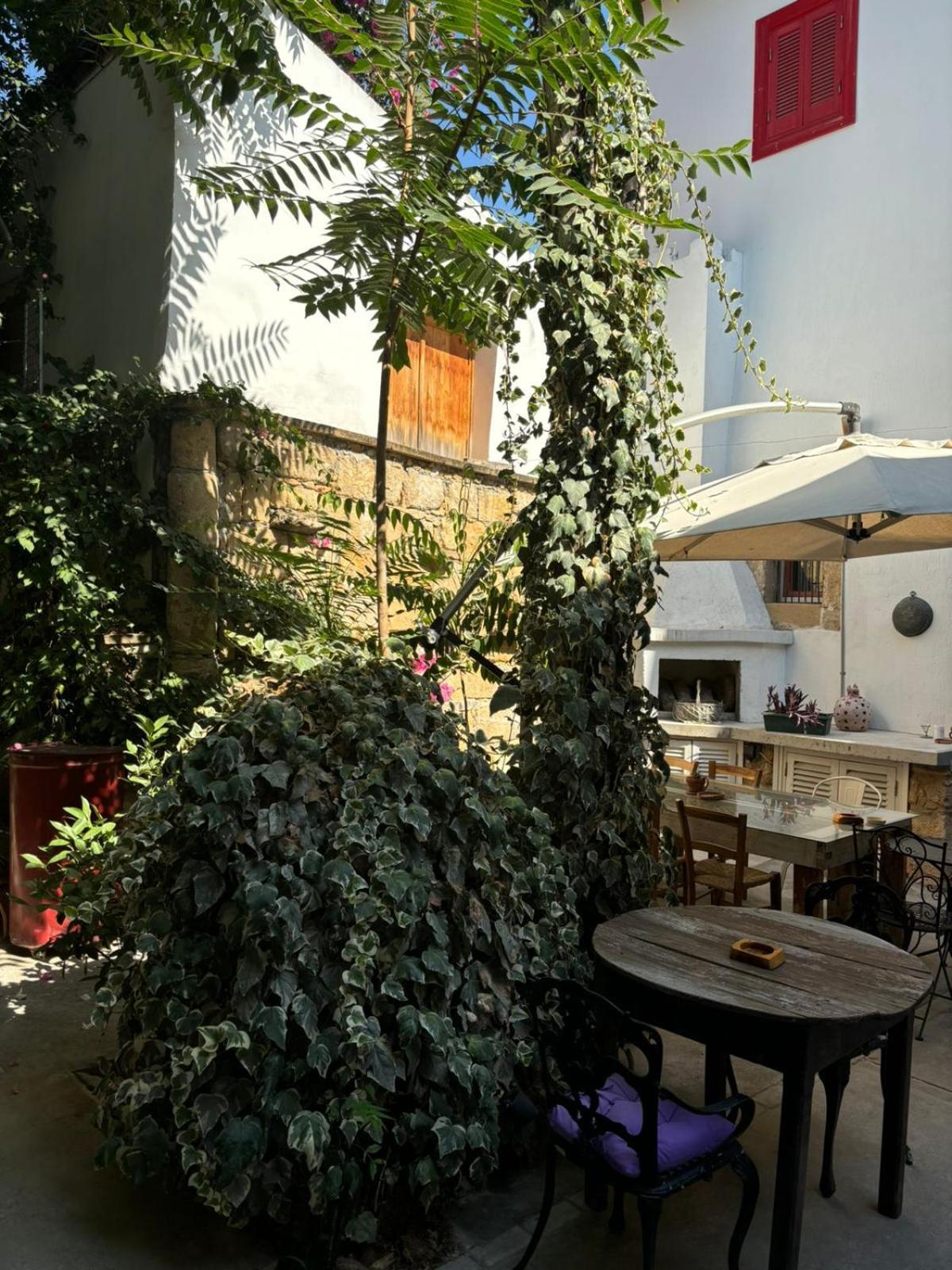 Hotel Nicosia Eagle Eye Esterno foto